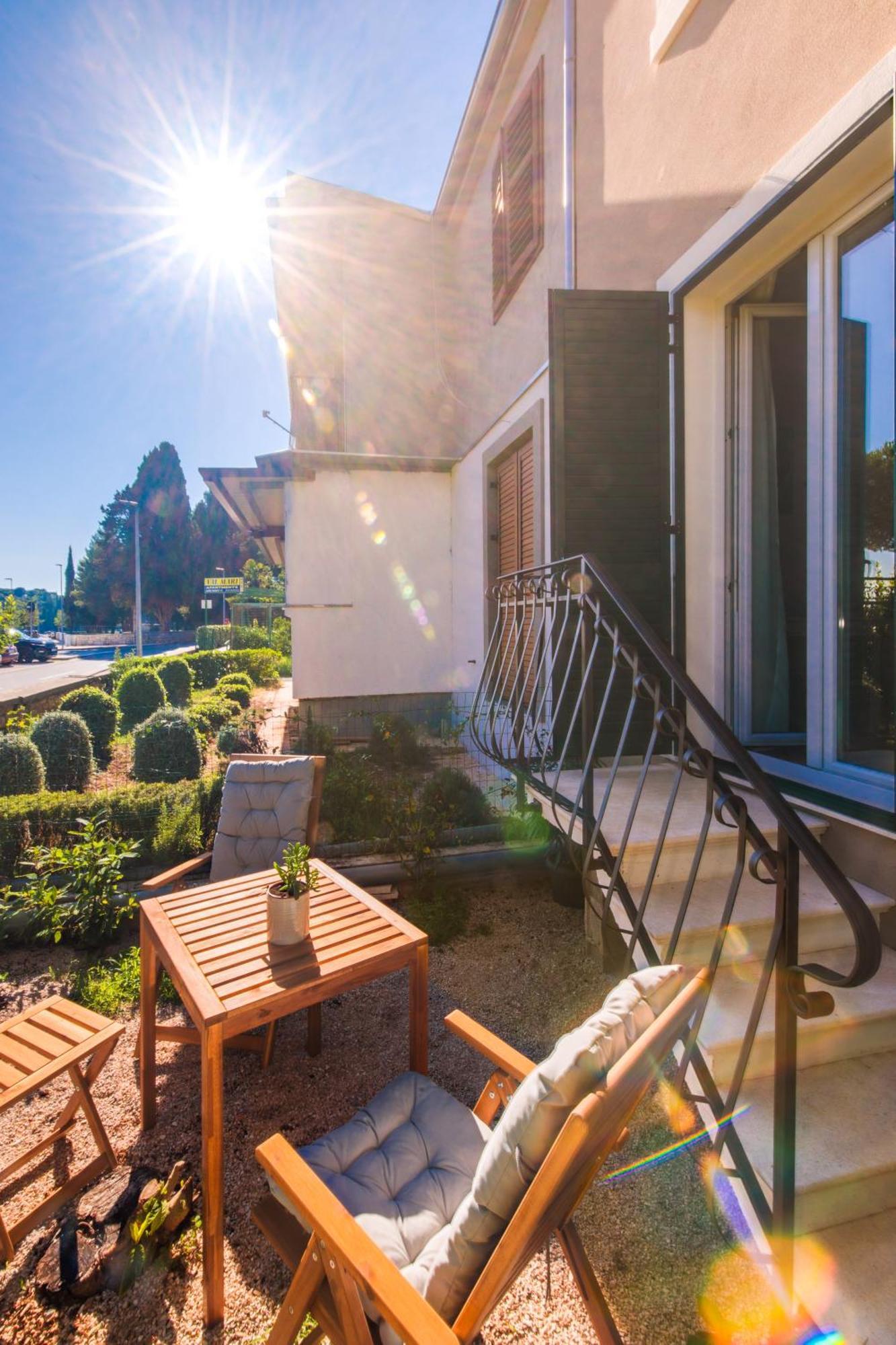 Santa Fuma Apartment Rovinj Exterior foto